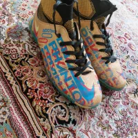 کتونی فوتبال