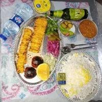 پیک موتوری و کارگر ساده بهاران