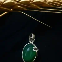 پلاک نقره عیار ۹۲۵ با سنگ عقیق سبز|جواهرات|کرمانشاه, |دیوار