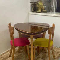 میز نهار خوری ۳ نفره
