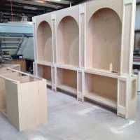 نجاری خدمات و تولید مصنوعات چوبی