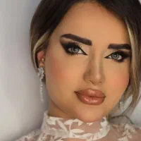 خدمات میکاپ و شنیون تخصصی