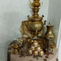 سماور زغالی سایز بزرگ همراه سینی پارچ قوری|سماور، چای‌ساز، قهوه‌ساز|پاکدشت, شهرک انقلاب|دیوار