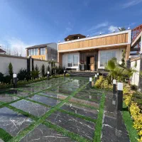 ویلایی نوساز مدرن ۳۰۰متری سند تکبرگ