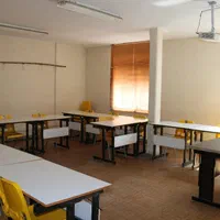 اجاره کلاس آموزشی و درسی|اجارهٔ کوتاهمدت دفتر کار و فضای آموزشی|تهران, سنائی|دیوار
