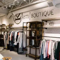 به همکار خانم به صورت نیمه وقت نیازمندیم