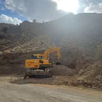 راننده بیل مکانیکی