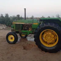 تراکتور جاندیر رنگ فابریک