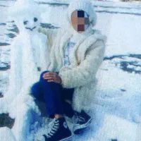 کاپشن و کلاه درحد نو