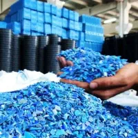 کارگرخانم برای واحد تزریق پلاستیک (تولید)