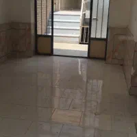 دربست-دوطبقه-قدیمی-جهت-اتباع-مفتح