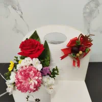 باکس گل و کیک شب یلدا هدیه تولد شب چله کادو هدیه