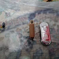 فروشی آنتیک با قیمت مناصب.|کلکسیون اشیاء عتیقه|چهارباغ, |دیوار