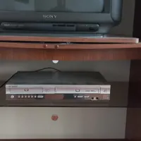 دستگاه DVD و VHS سامسونگ
