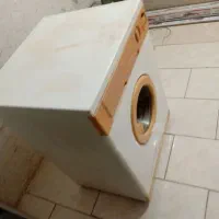 دوعد د ماشین لباسشویی دوقلو‌یکی ساده