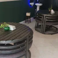 میز و صندلی