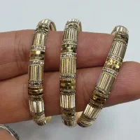 النگو آیوا کد ۵۶|جواهرات|کاشان, بازار کاشان|دیوار