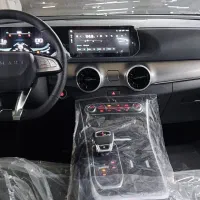 لاماری، نقد و اقساط بانکی