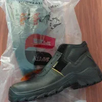 بادگیر وپوتین کار|لباس|هشتگرد, شهرک بعثت|دیوار