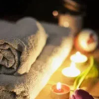 ماساژ سوئدی ورزشی و لوازم آرایشی