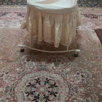 گهواره متحرک قابل تنظیم ارتفاع