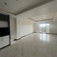 یک-واحد-اپارتمان-شیک-داخل-جاده-پلاژ-رو-به-دریا