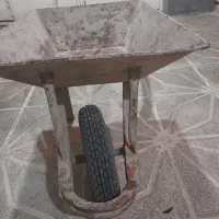 فرقون و وسایل بنایی