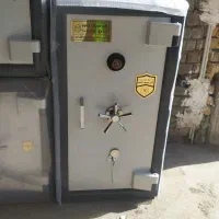 گاوصندوق ارتفاع 1/20مخصوص نمایشگاه و املاک