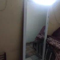 دو عدد آینه قدی قاب‌دار سفید