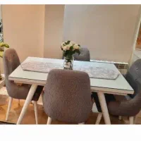 میز ناهار خوری ۴ نفری