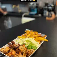 استخدام کارگر بوفه بصورت پاره وقت و نیم وقت