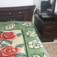 تخت وپاتختی ودراور
