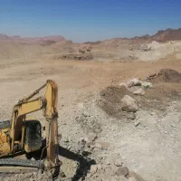 استخدام راننده بیل مکانیکی220