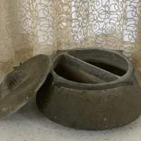 دیگ سنگی دو خونه