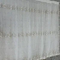 پرده ی گلدار سفید طلایی