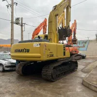 راننده بیل مکانیکی زنجیری