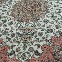 فرش ۹متریزمینه کرم