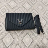 هدیه برای مادر به کیف نگاه نکن ورق بزن