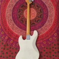 گیتار جز بیس Legend|گیتار، بیس، امپلیفایر|اصفهان, جلفا|دیوار