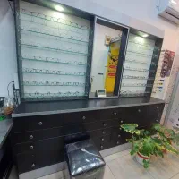 نیازمند نیرو فروشنده جهت کار در عینک فروشی