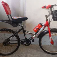 دو عدد دوچرخه سایز ۲۰ درحدنو