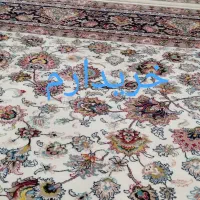 فرش کرم شیش متری|فرش|نهاوند, |دیوار