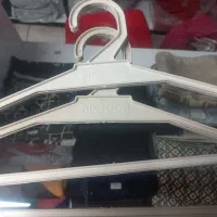 چوب لباسی سفید
