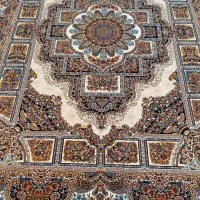 دو تخته فرش9 متری700شانه حوض نقره در حد آک