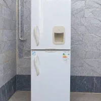 یخچال و فریزر تمیز سالم