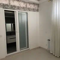 همکف لب بلوار جمهوری ۲۲۰ متر ۳ خواب فول امکانات|اجارهٔ آپارتمان|زرند, |دیوار