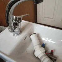 روشویی همراه با کابینت و شیرآلات|لوازم سرویس بهداشتی|میاندوآب, |دیوار