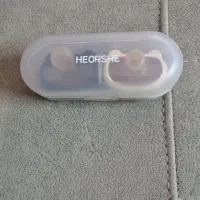 پستونک he or she