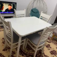 میز ناهار خوری ۴ نفره