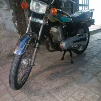 موتورسیکلت هندا مدل 81پلاک ملی.